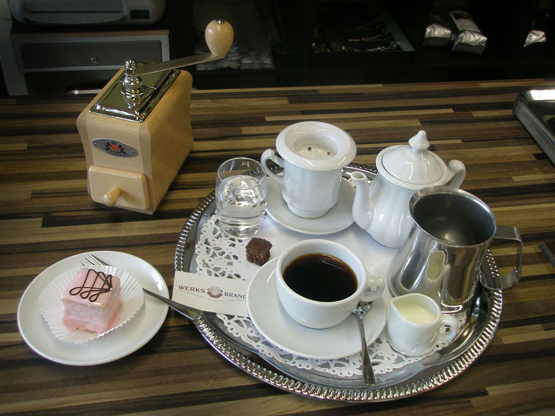 WERKSBRANDT Kaffeerösterei - Kaffeeladen am Dorfweiher - Karlsbader Kanne